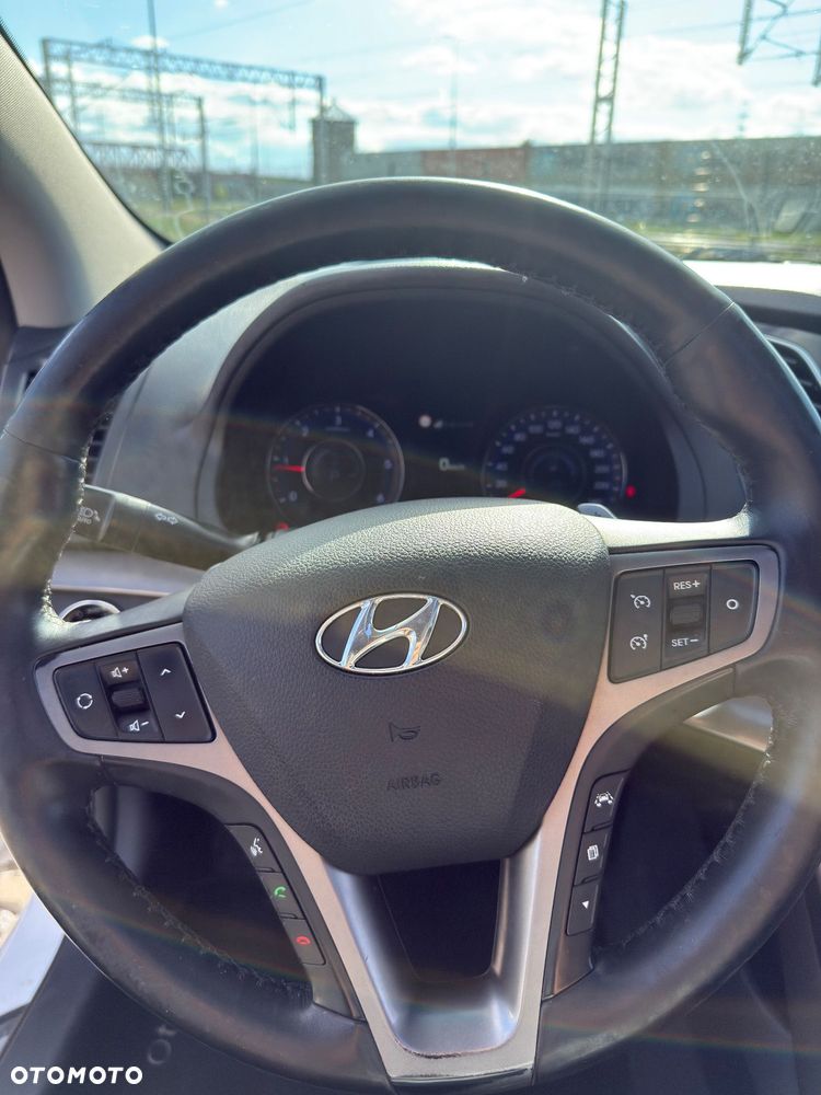 Hyundai i40 1.7 CRDi BlueDrive Premium DCT - 16