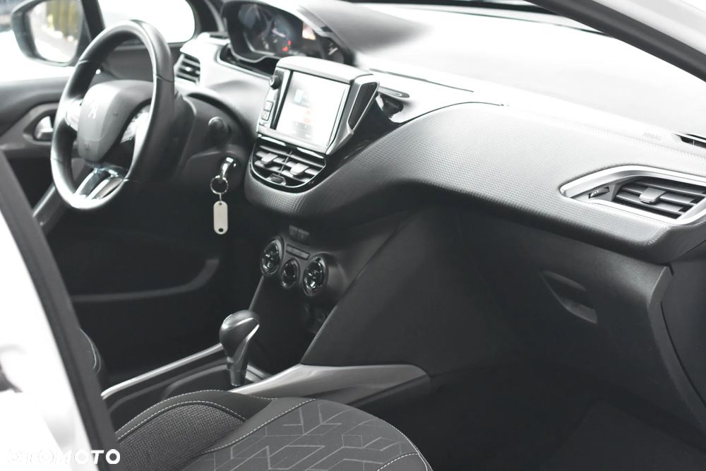 Peugeot 2008 PureTech 110 Stop&Start EAT6 Crossway - 10