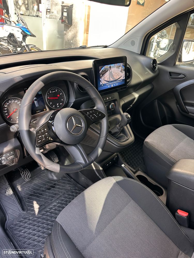 Mercedes-Benz eCitan Tourer - 19