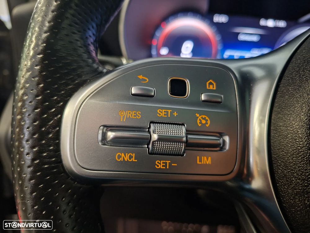 Mercedes-Benz GLC 300 de 4Matic 9G-TRONIC AMG Line Plus - 22