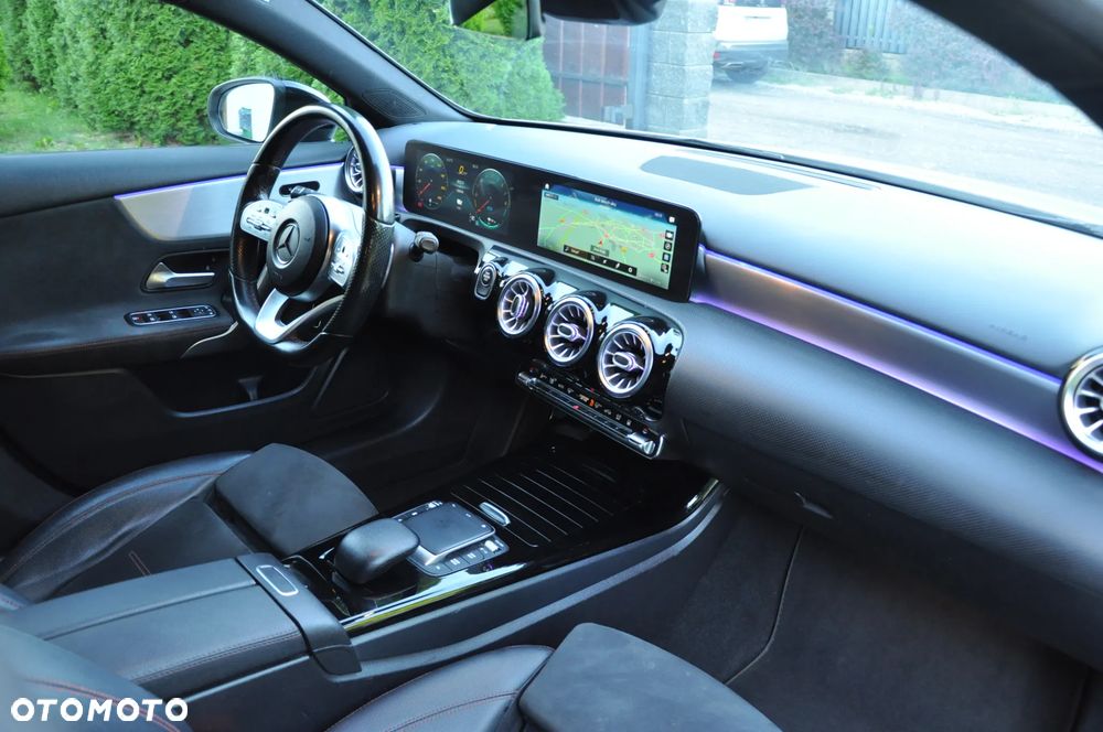 Mercedes-Benz Klasa A 250 e 8G-DCT Advanced AMG Line - 32