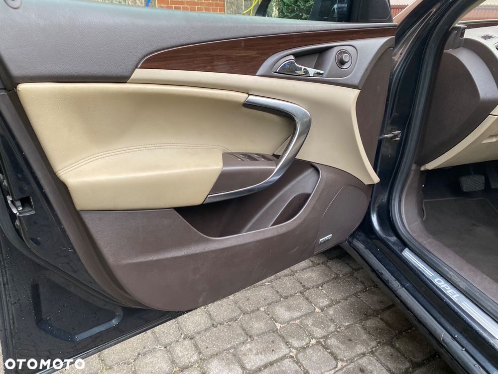 Opel Insignia - 8