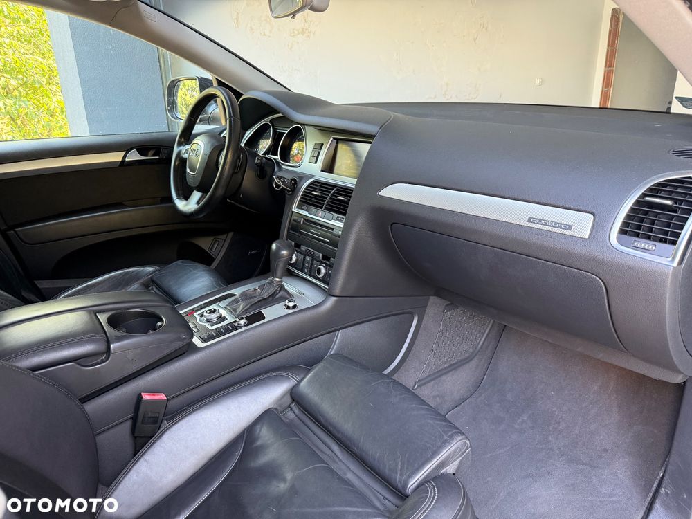 Audi Q7 3.0 TDI Quattro Tiptronic - 9