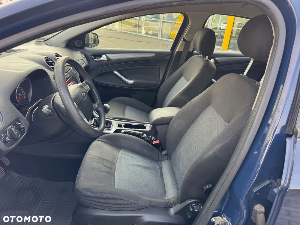 Ford Mondeo 1.6 T Trend - 10