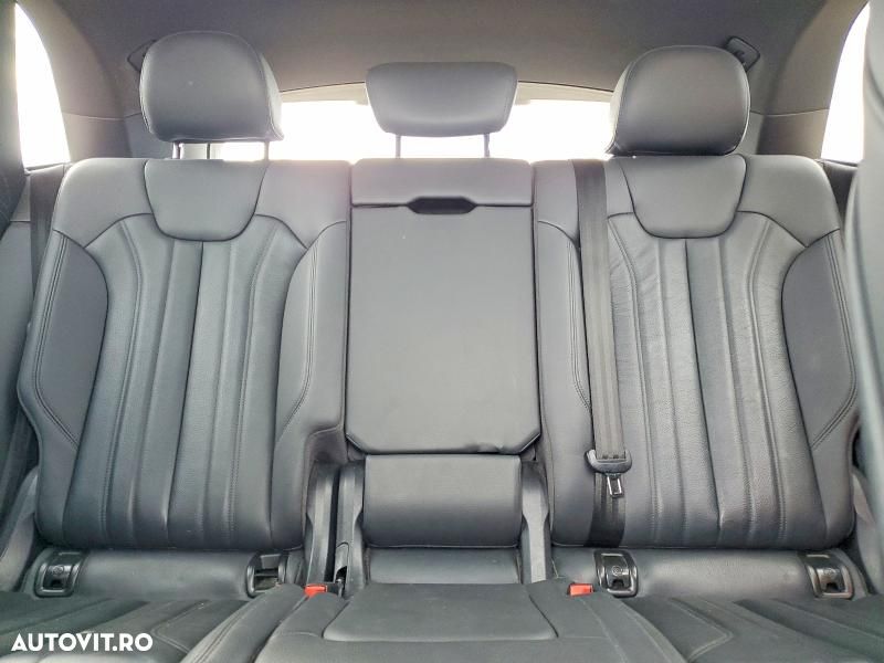 Audi Q5 2.0 TFSI S tronic Design - 8