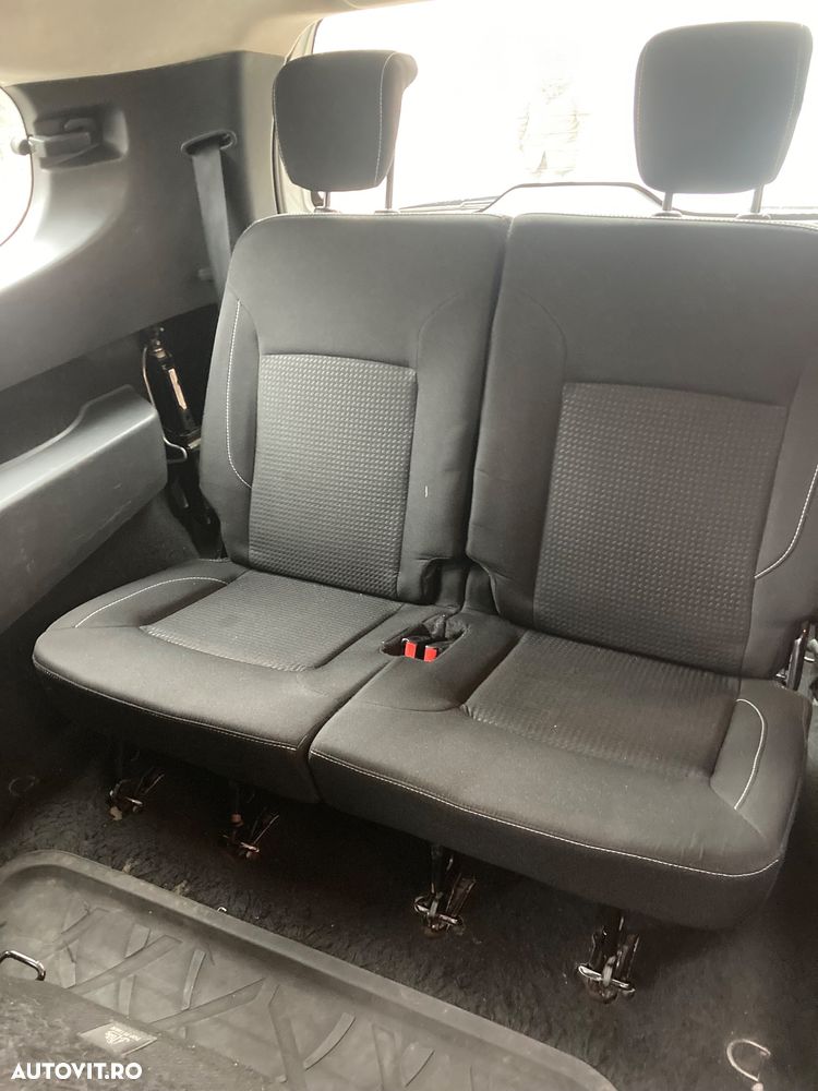 Dacia Lodgy 1.5 Blue dCi Laureate - 15