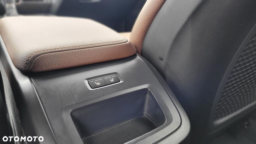 Volvo V60 D4 AWD Geartronic Inscription - 33