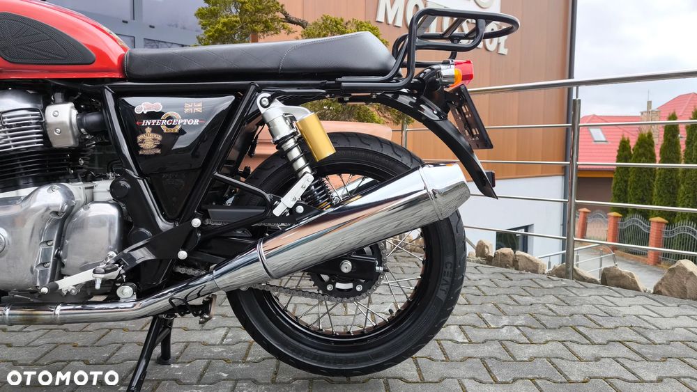 Royal Enfield Interceptor - 16