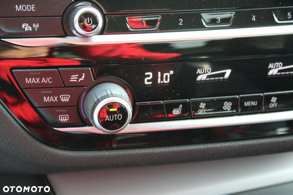 BMW Seria 5 - 27