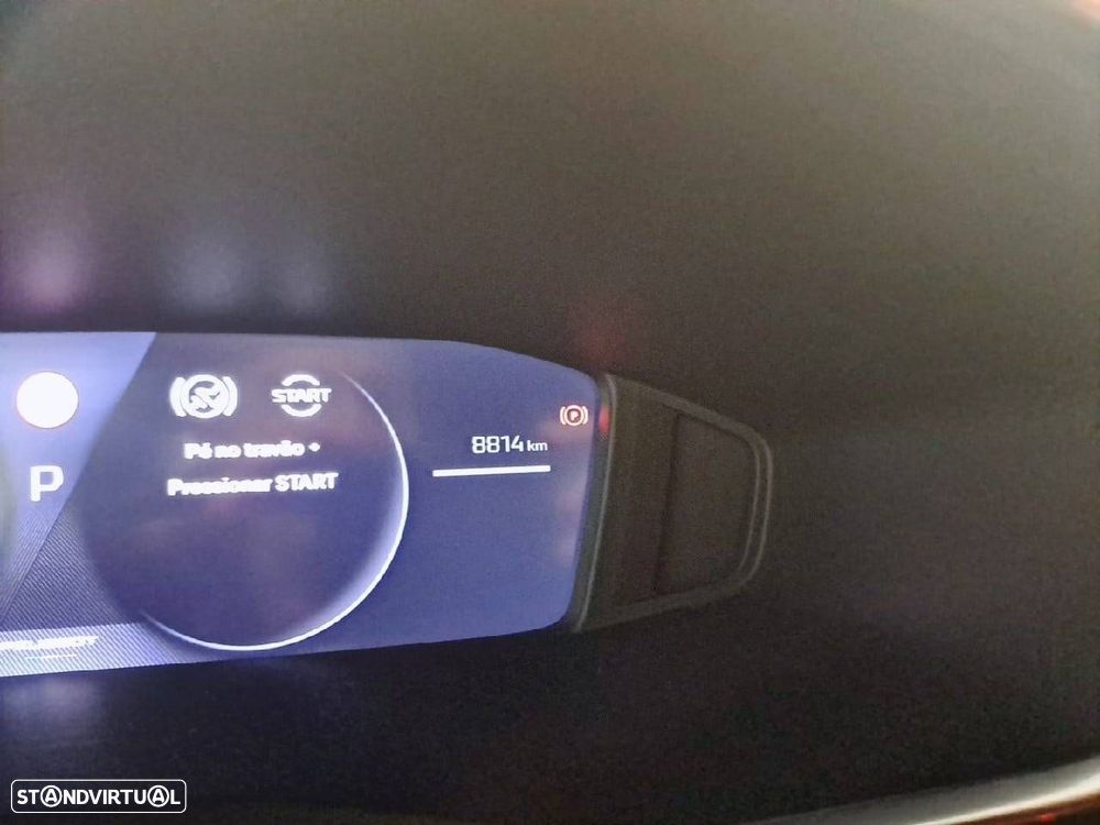 Peugeot e-2008 54 kWh Allure - 13