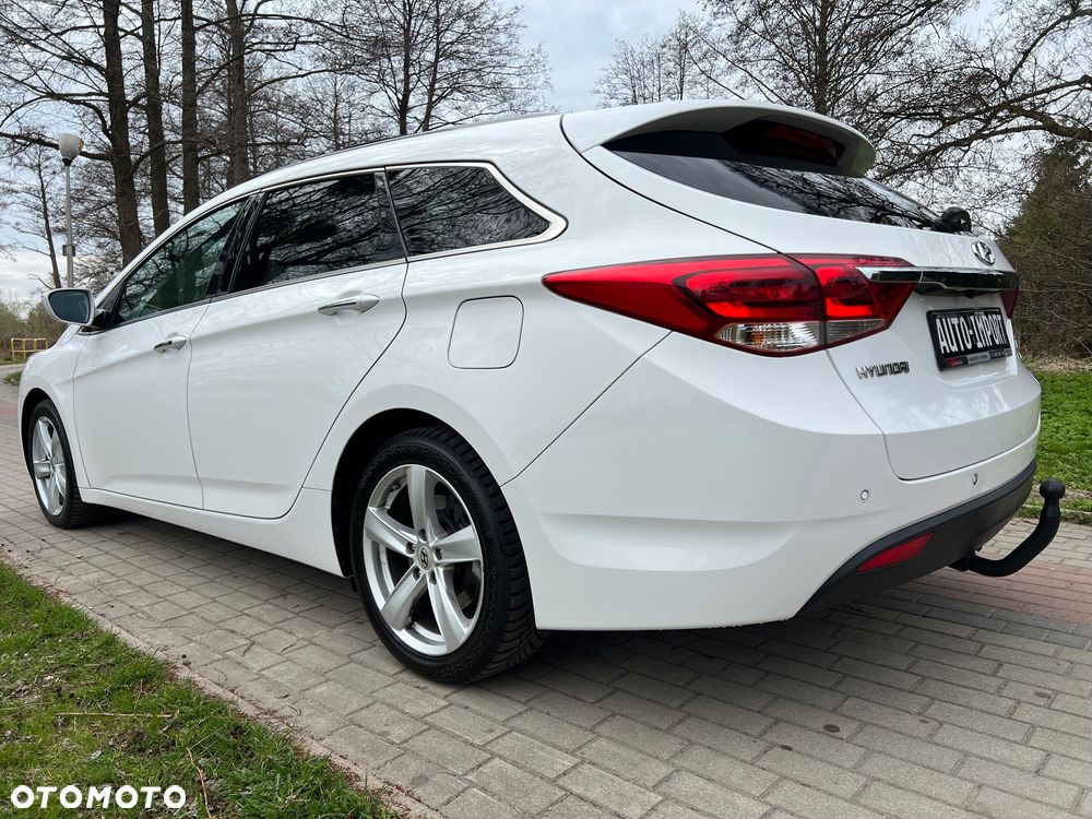 Hyundai i40 Kombi 1.7 CRDi DCT Premium - 5