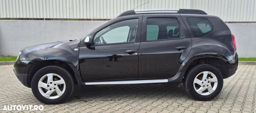 Dacia Duster 1.6 4x2 Laureate - 3