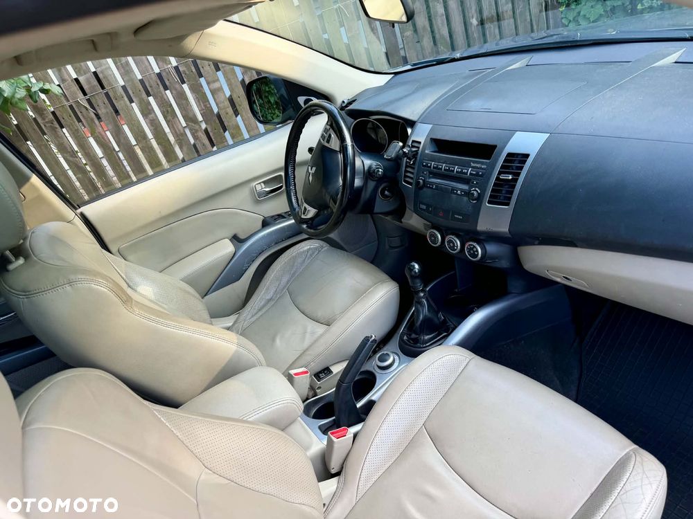 Mitsubishi Outlander 2.0 DID Intense - 7