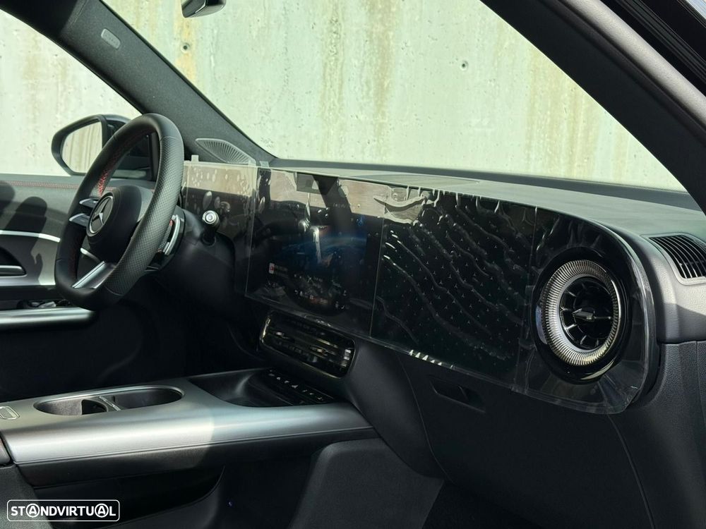 Mercedes-Benz GLB 250+ - 18