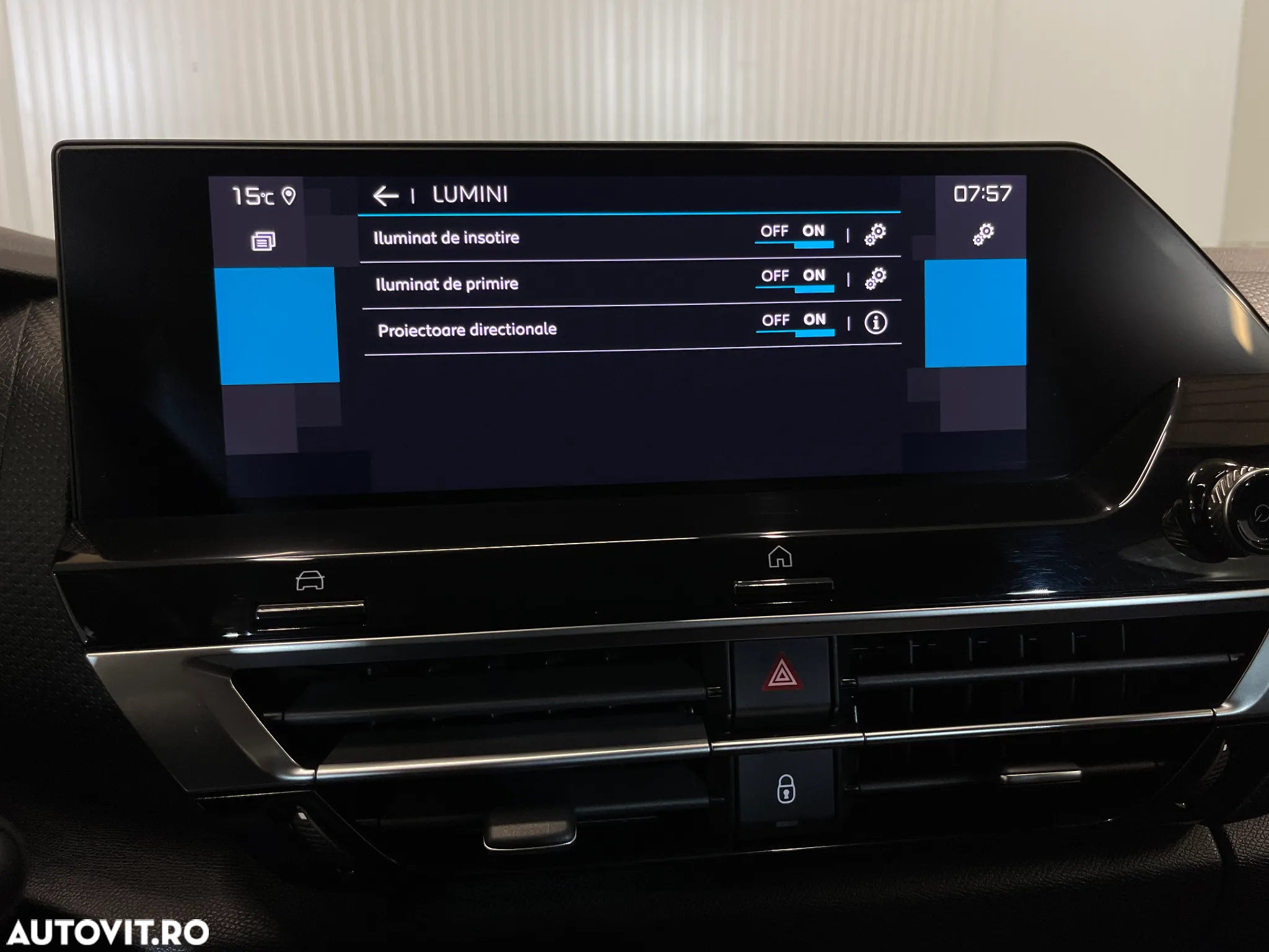 Citroën C4 1.5 BlueHDi S&S EAT8 Feel Pack - 20
