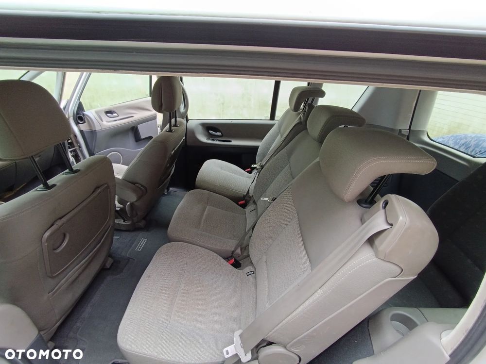 Renault Grand Espace 2.0 Dynamique - 17