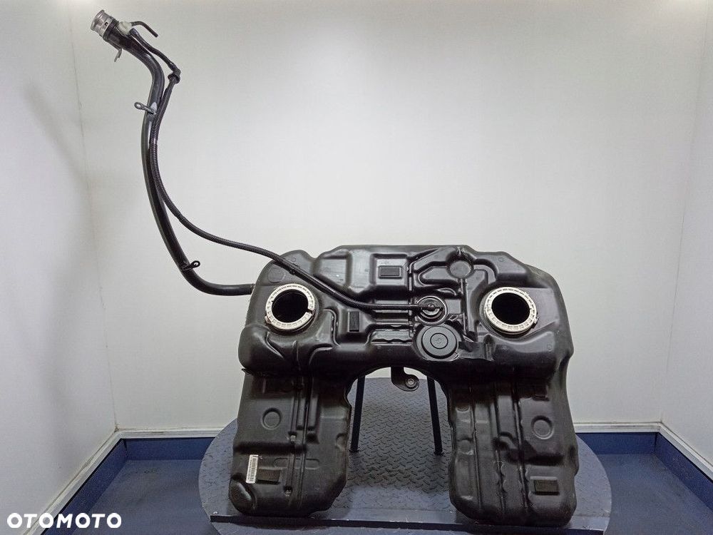 BMW X5 F15 2.0D BAK ZBIORNIK PALIWA 7329321 - 1