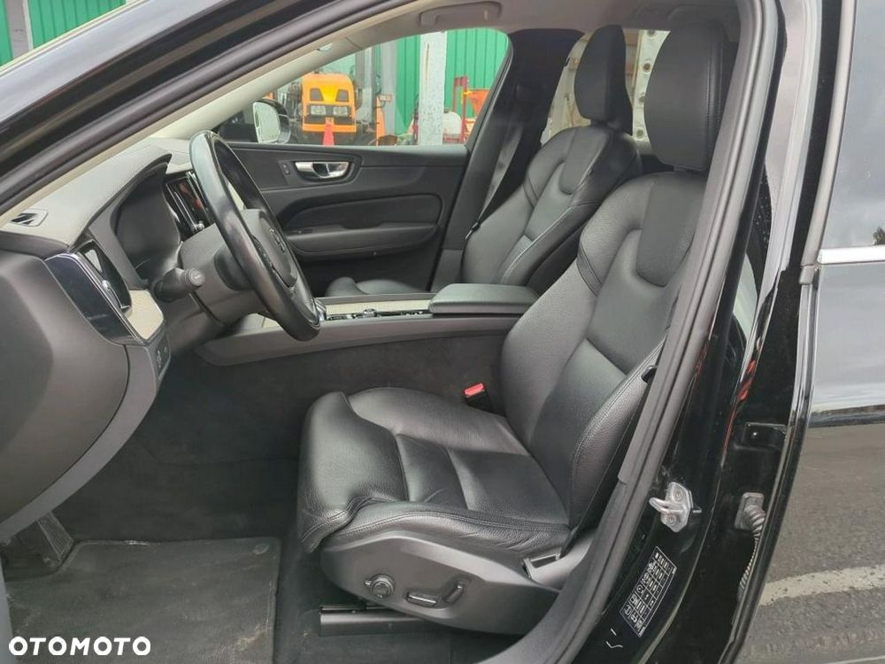 Volvo XC 60 B5 B AWD Inscription - 6