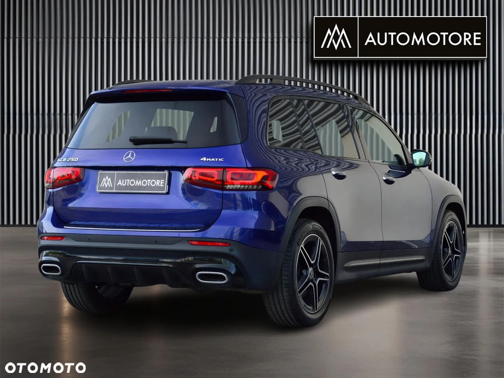 Mercedes-Benz GLB 250 4-Matic AMG Line 8G-DCT - 9