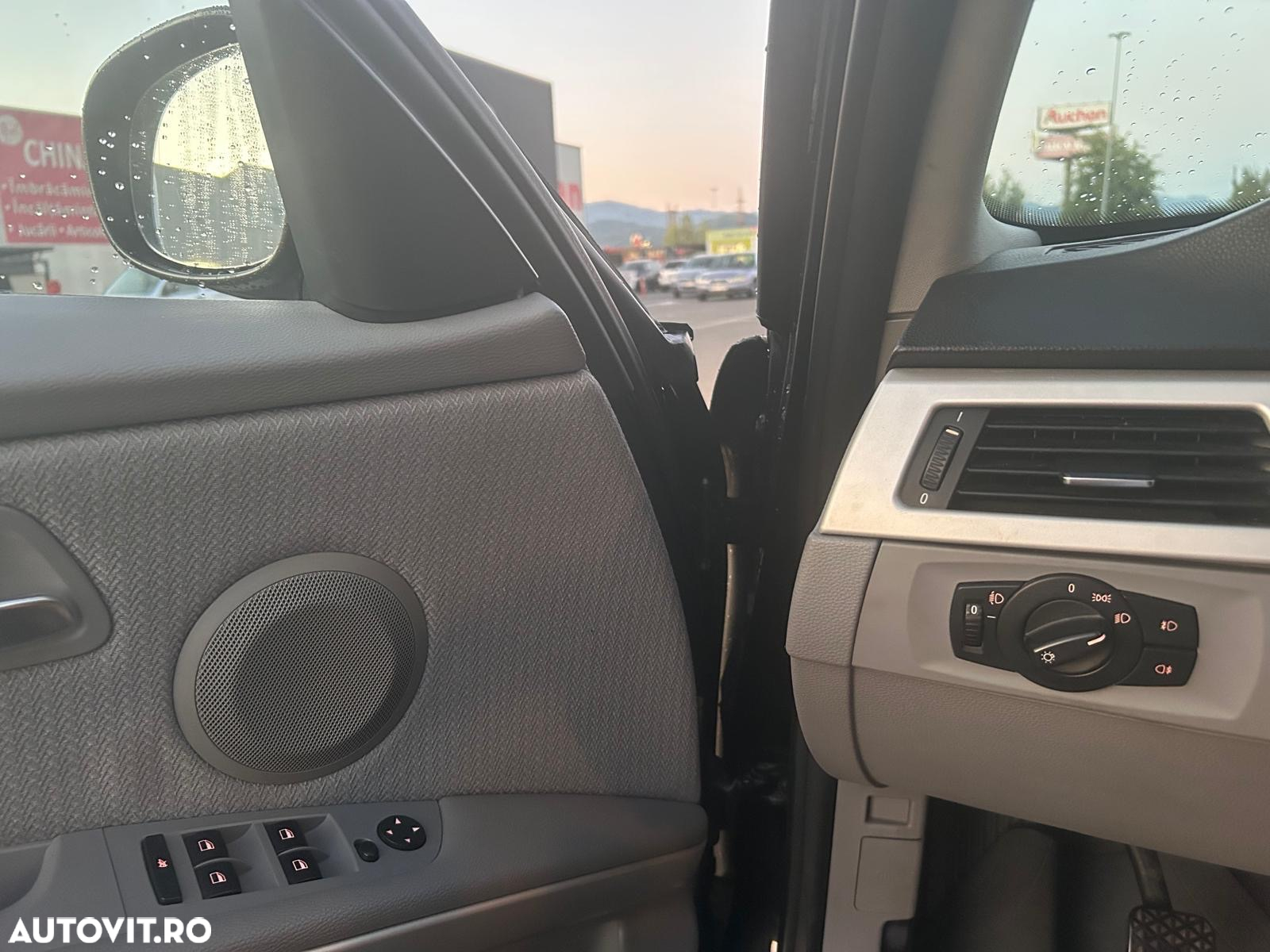 BMW Seria 3 316d - 11
