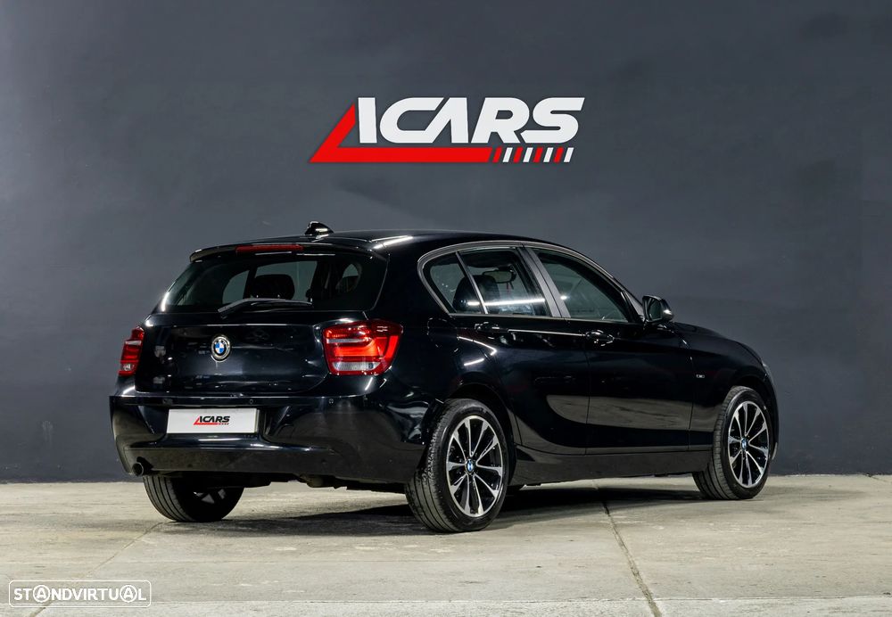 BMW 118 d Sport Line - 2
