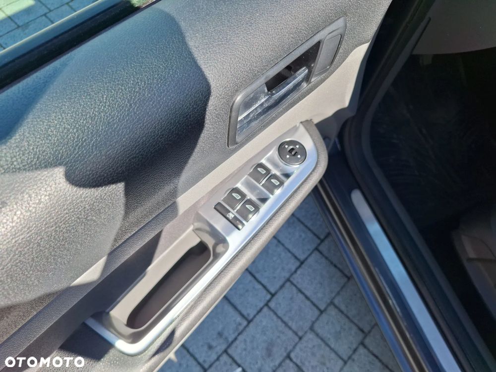 Ford Focus 1.8 TDCi Titanium - 27