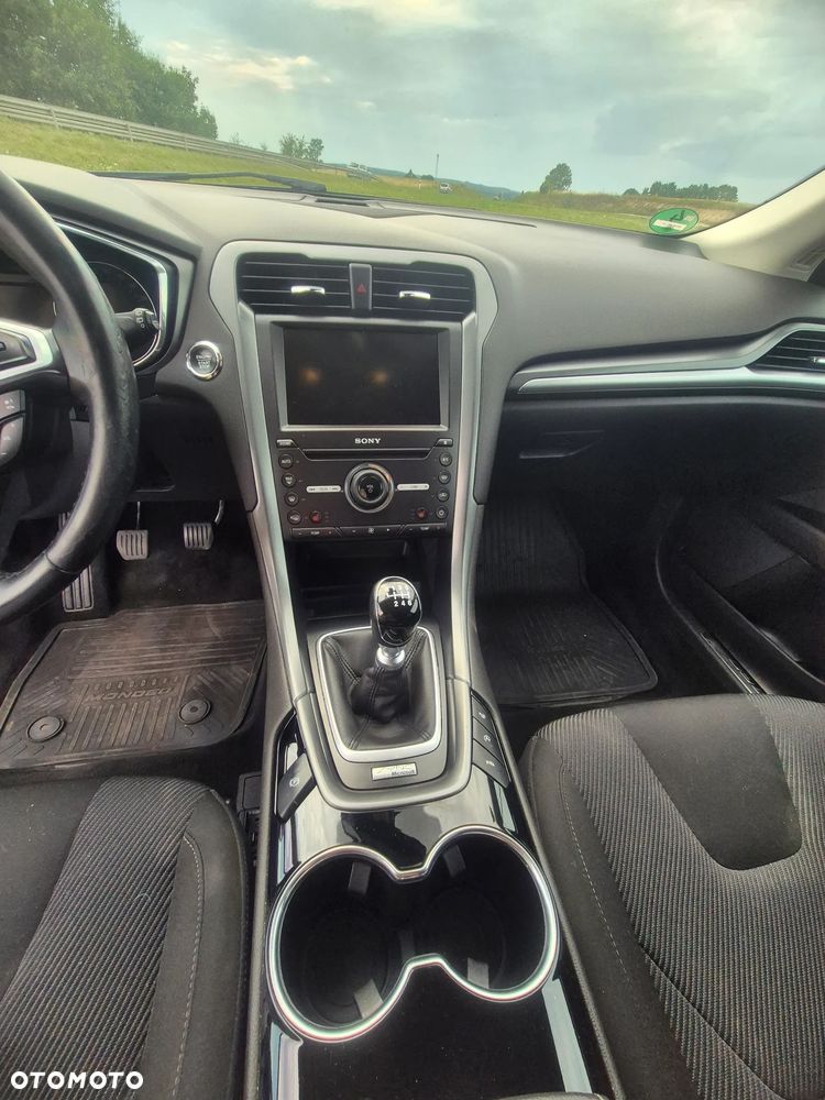 Ford Mondeo 2.0 TDCi Titanium - 26