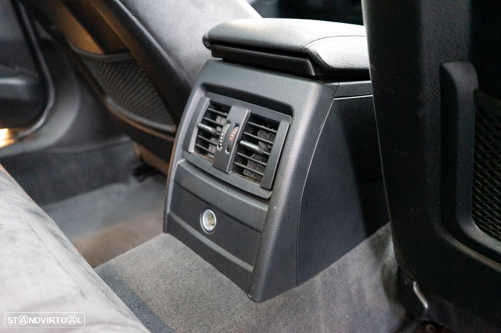 BMW 320 d Pack M - 56