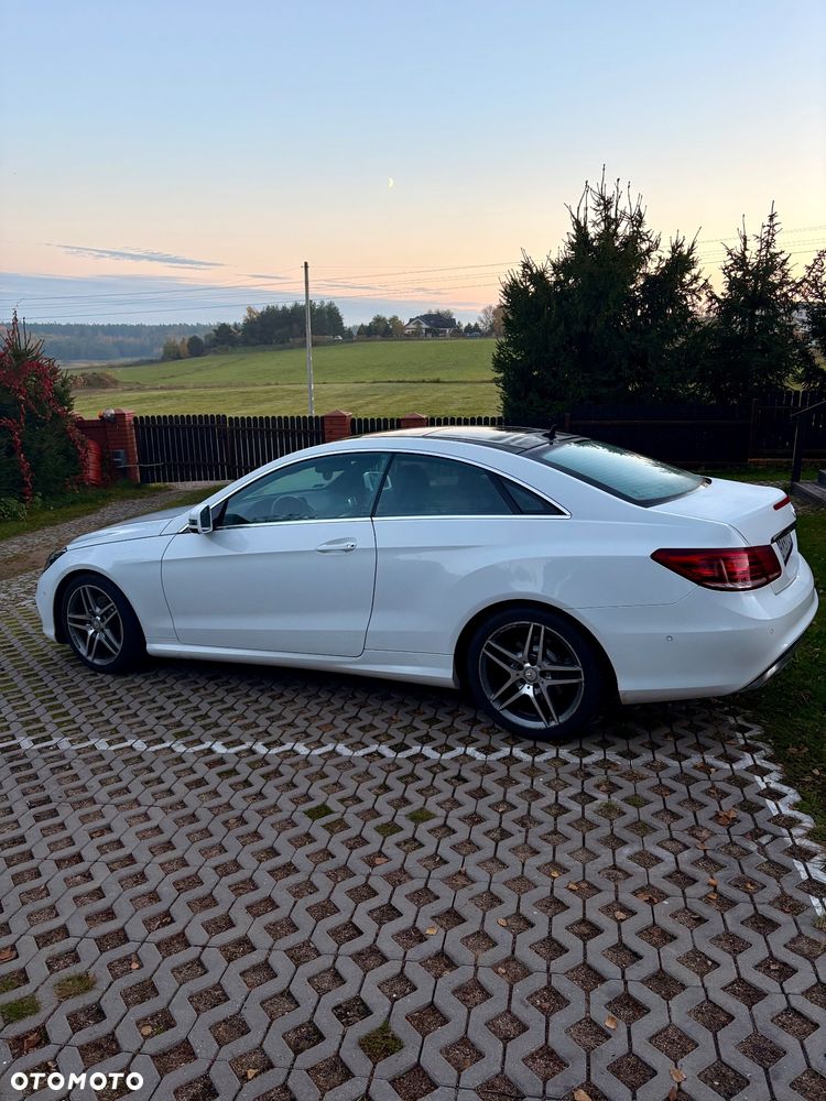 Mercedes-Benz E-Class 2014 photo 4