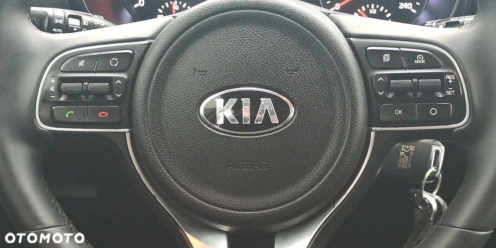 Kia Sportage 1.7 CRDI 2WD Dream-Team Edition - 22