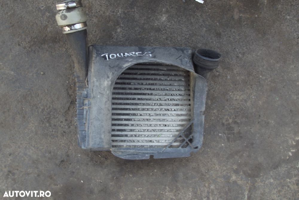 Radiator Intercooler VW Touareg 5.0 radiator racire ulei dezmembrez - 1