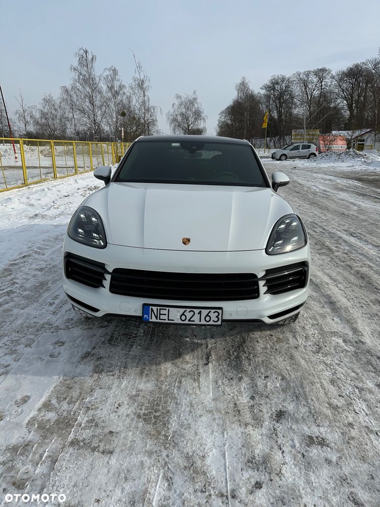 Porsche Cayenne Platinum Edition - 2