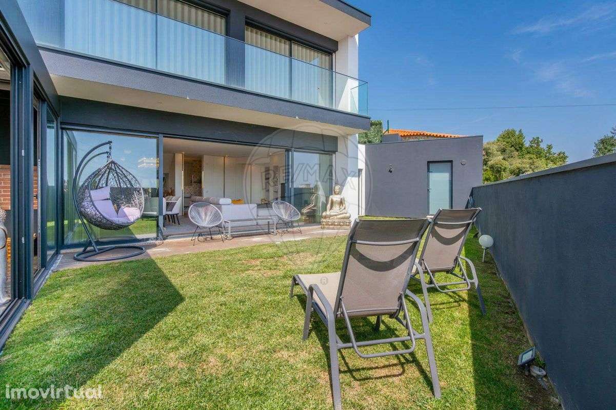 Moradia T3 em Gemeses, Esposende - Grande imagem: 2/46