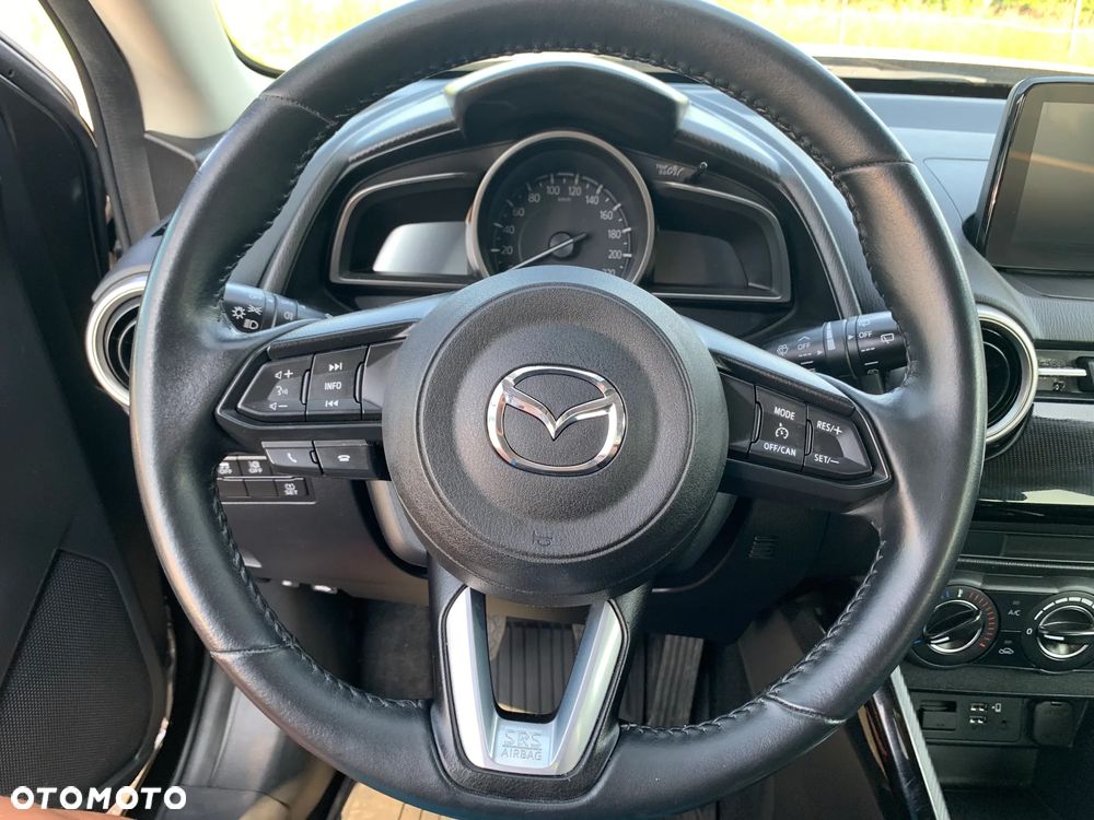 Mazda 2 - 10