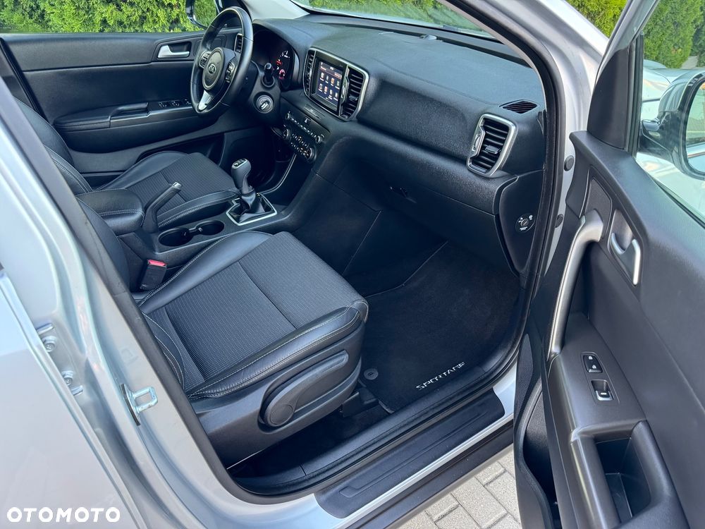 Kia Sportage 1.7 CRDI M 2WD - 33