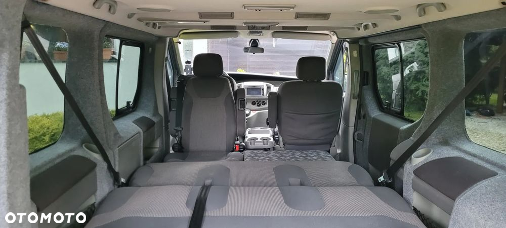 Opel Vivaro - 15