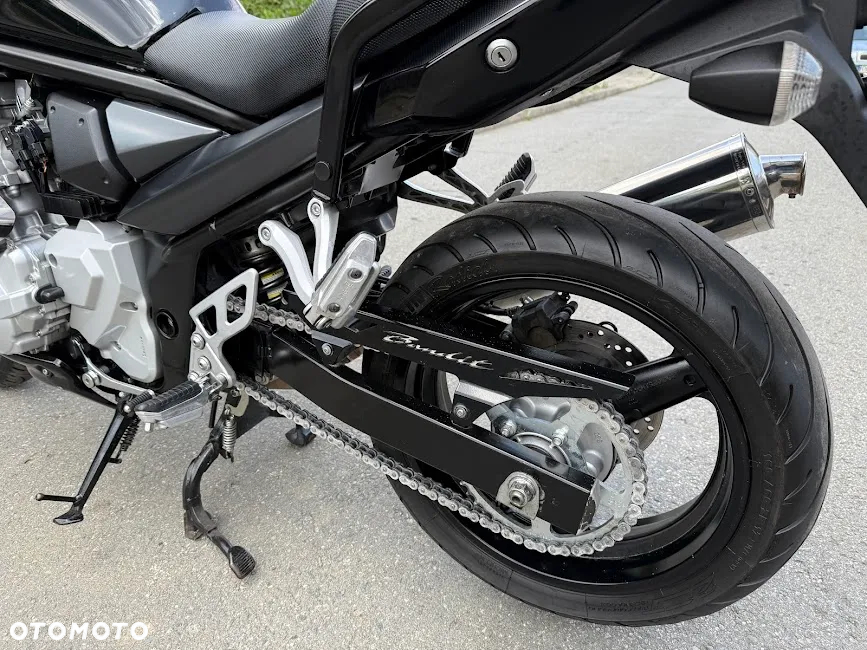 Suzuki V-STROM - 5