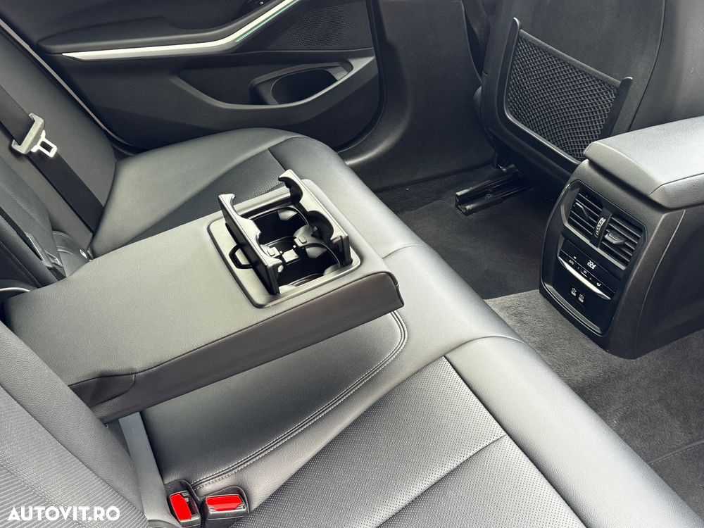 BMW Seria 3 320d xDrive AT MHEV - 8