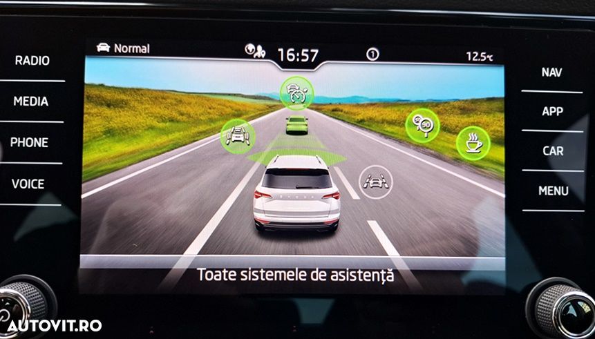 Skoda Karoq 2.0 TDI SCR DSG Style - 26