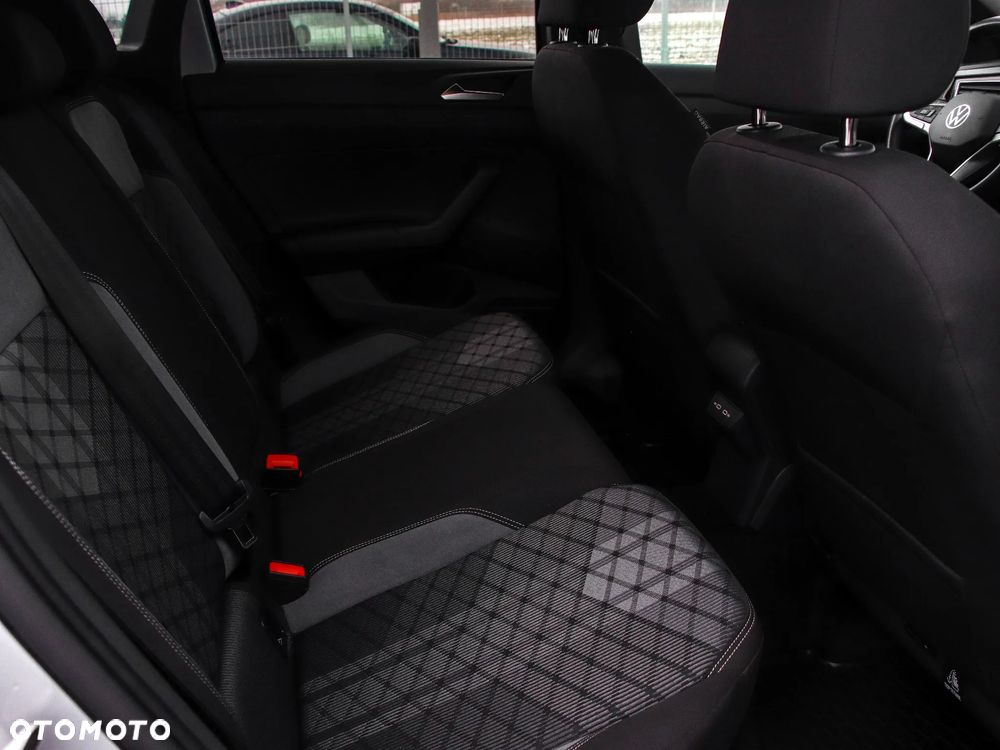 Volkswagen Taigo 1.5 TSI ACT R-Line DSG - 14