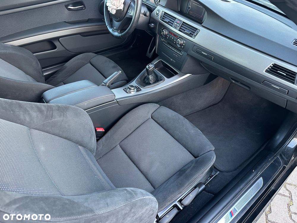 BMW Seria 3 320d M Sport Edition - 23