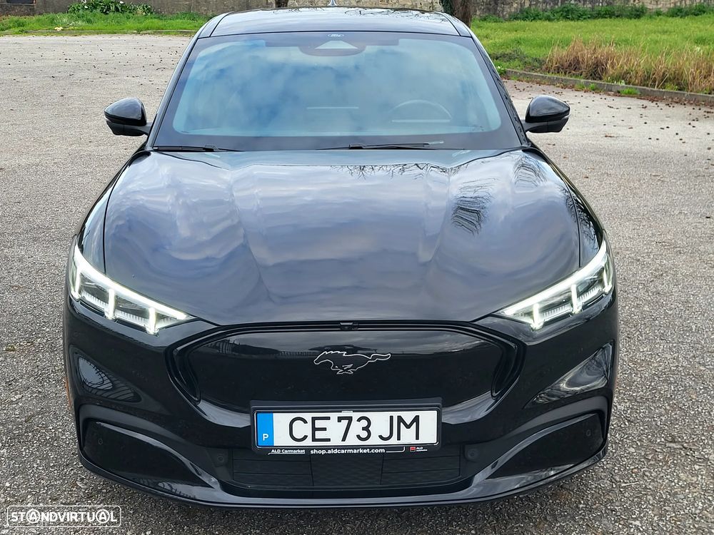 Ford Mustang Mach-E 75.7 kWh Premium AWD - 4
