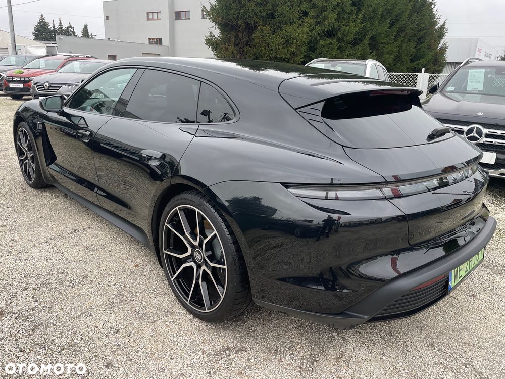 Porsche Taycan Sport Turismo Performance Plus - 4