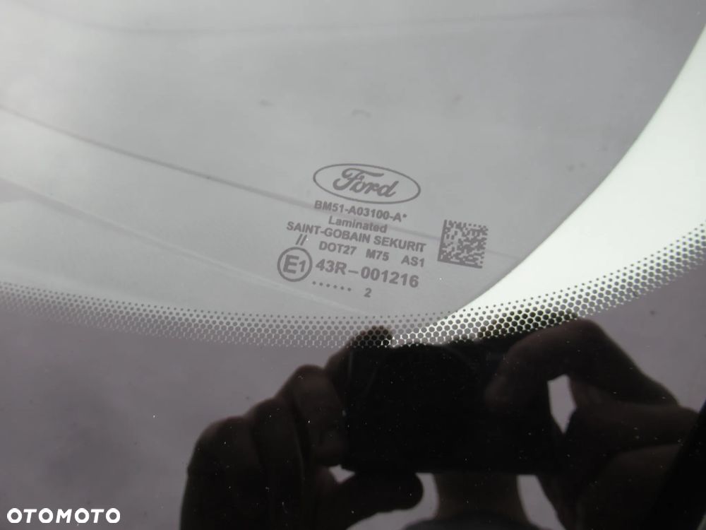 Ford Focus 1.6 Ambiente - 19