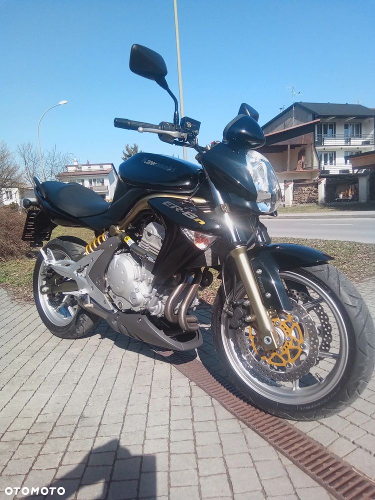 Kawasaki ER - 16