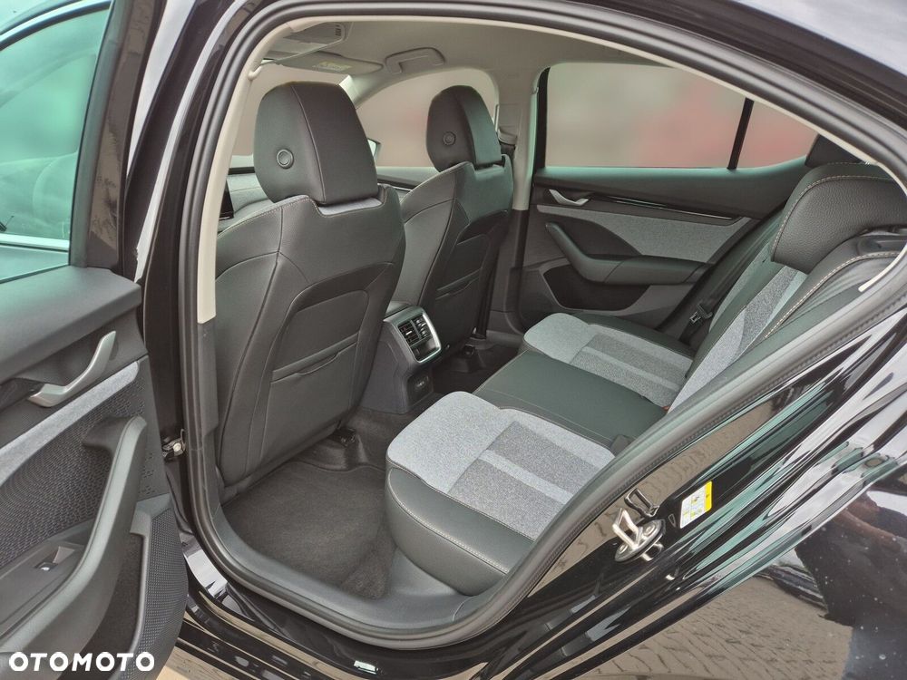 Skoda Octavia 1.5 TSI mHEV Drive Selection DSG - 18
