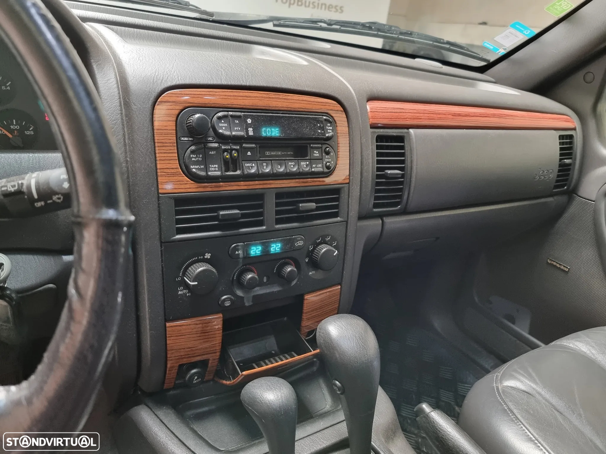 Jeep Grand Cherokee 4.7 V8 Limited - 15