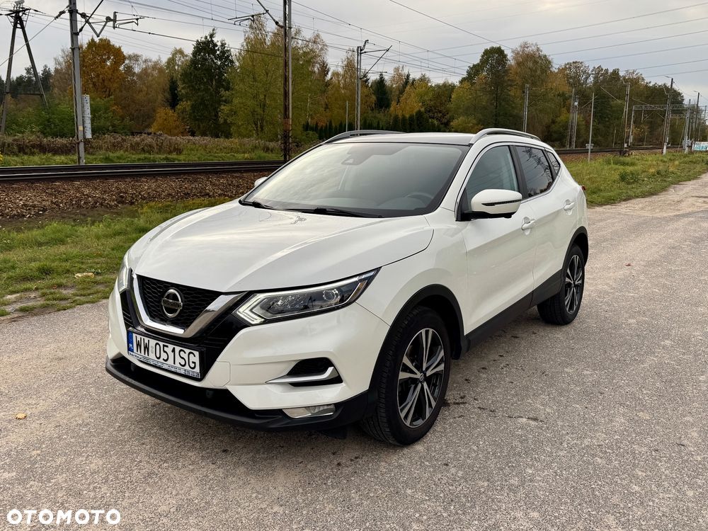 Nissan Qashqai 1.3 DIG-T N-Connecta DCT