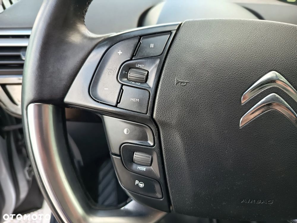 Citroën C4 Grand Picasso 1.6 e-HDi Exclusive - 25