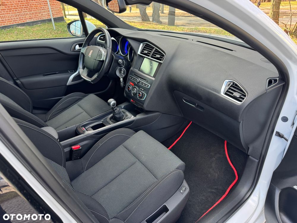 Citroën DS4 VTi 120 SoChic - 28